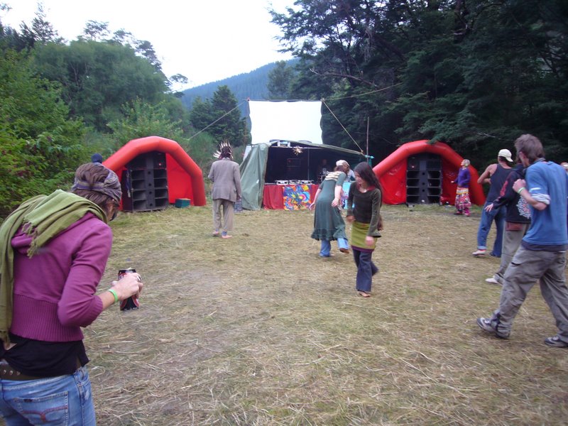 Travel - New Zealand - Aliennation
